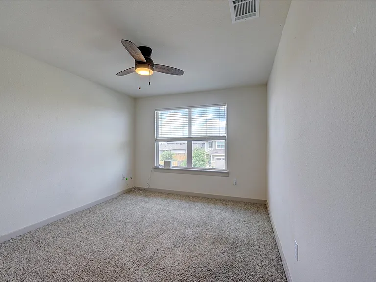 8012 Linda Michelle Ln — Photo 33