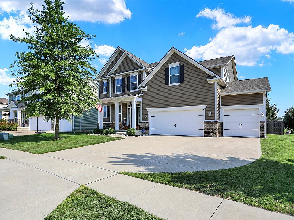 1st image of 7710 Eagle Crescent Dr