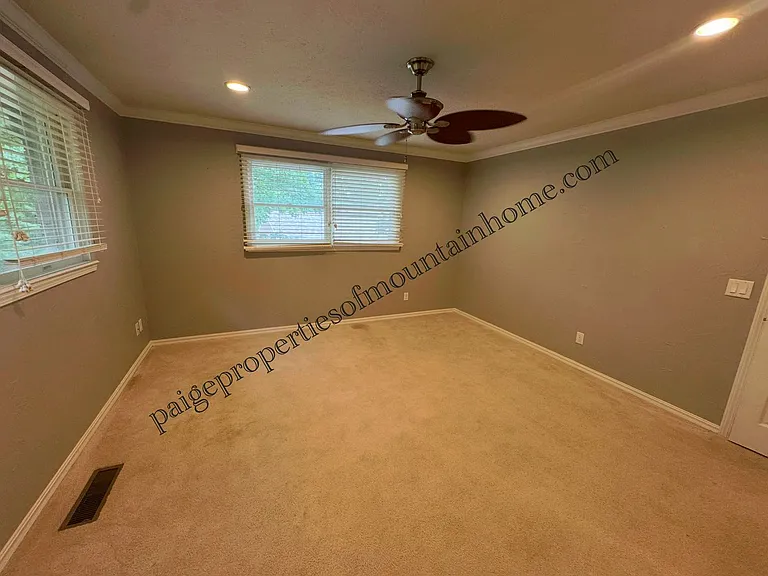 1741 Fairway Dr — Photo 15