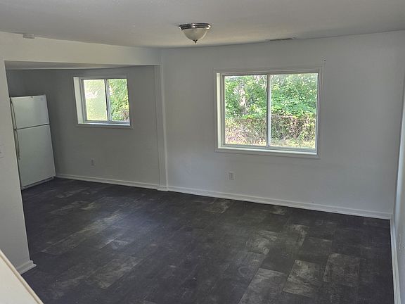 2nd image of 2959 Gladwin Ct