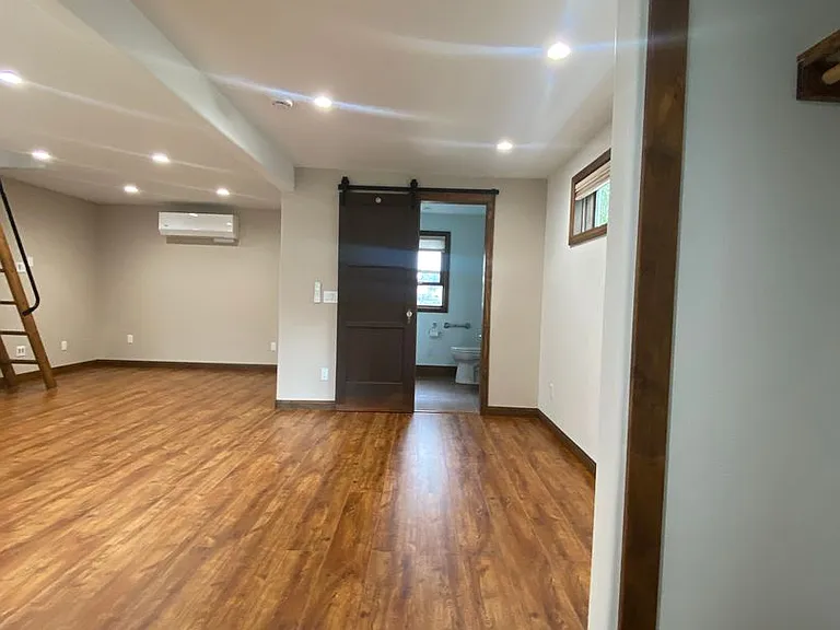 2907 Union St — Photo 3