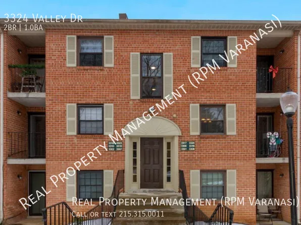 3324 Valley Dr, West Chester, PA 19382