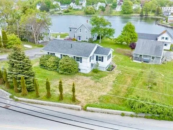 3 Islander Lane, Vinalhaven, ME 04863