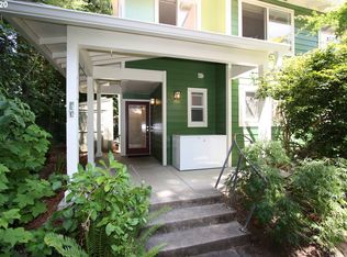 4353 SW 94th Ave, Portland, OR 97225