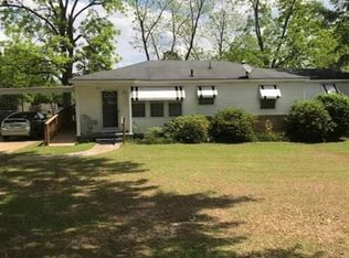 1941 E Cottonwood Rd, Dothan, AL 36301