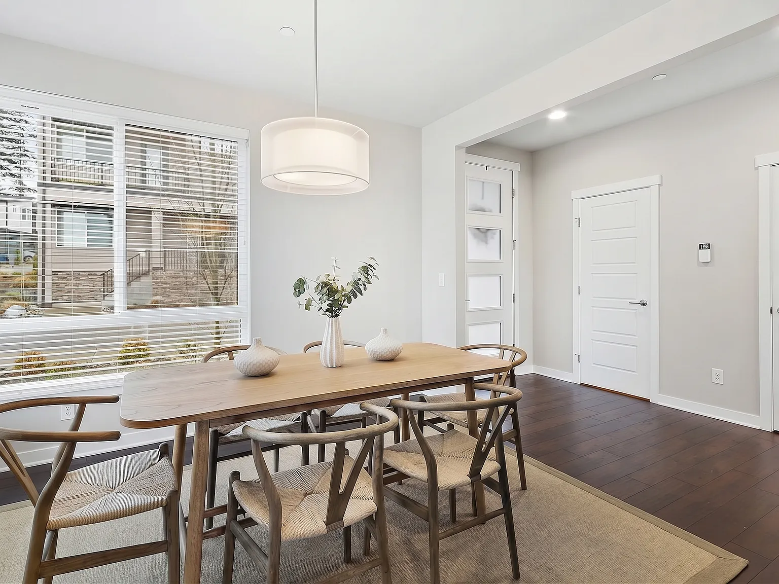 1325 Seattle Hill Rd — Photo 2