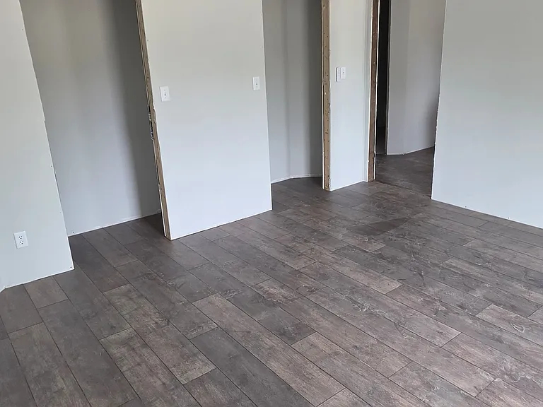 1017 Greene St — Photo 13