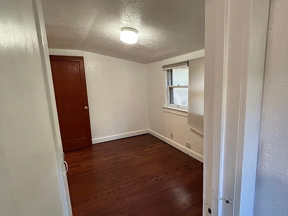 3rd image of 368 E 5th St