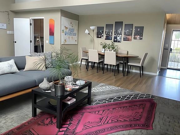 4th image of 5231 Remington Rd