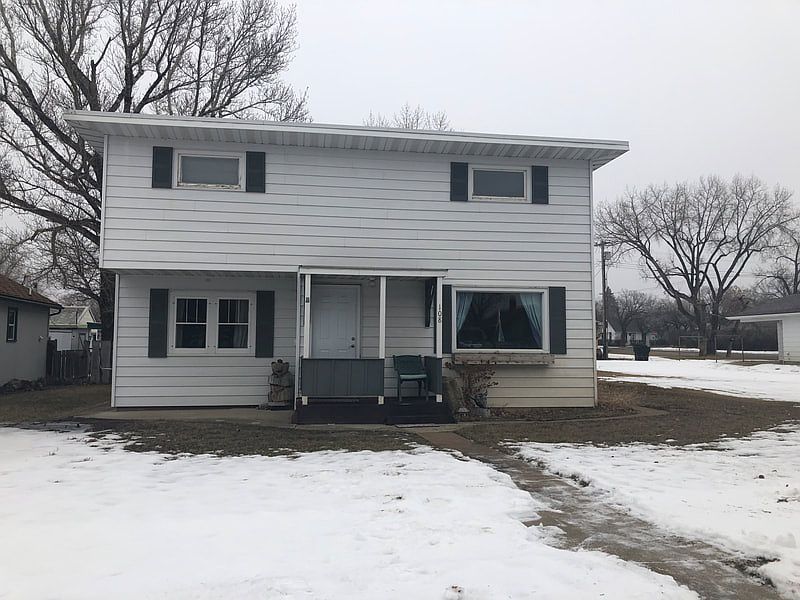 108 Park St, Scobey, MT 59263 Zillow