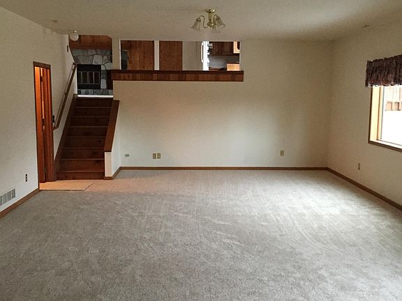 5th image of 342 S Gastman Ct