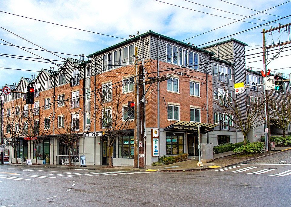 1st image of 701 1st Ave N APT 402