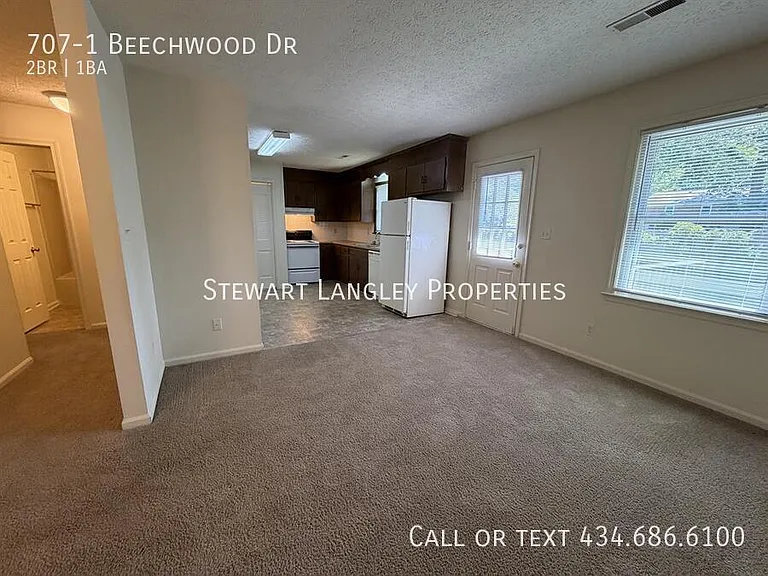 707-1 Beechwood Dr — Photo 2
