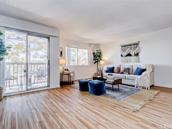 2411 Prospect Ave APT 211, Hermosa Beach, CA 90254