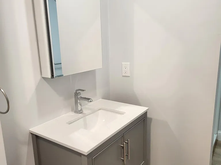 29 Bartlett St #2 — Photo 12