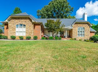 8323 Mitchell Mill Rd, Ooltewah, TN 37363