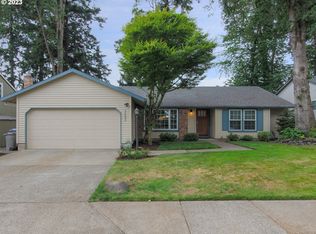 16602 NW Somerset Dr, Beaverton, OR 97006