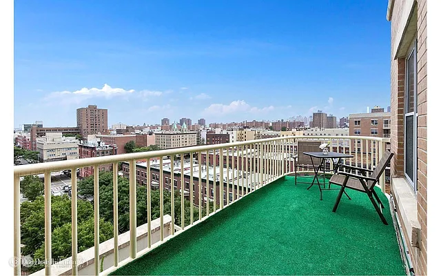 Sold by Douglas Elliman | media 20