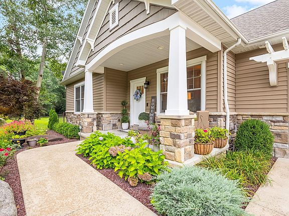 4th image of 13889 Adirondack Ct