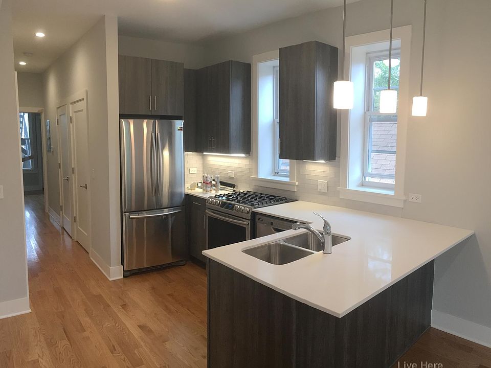 1st image of 1859 W Dickens Ave #3F