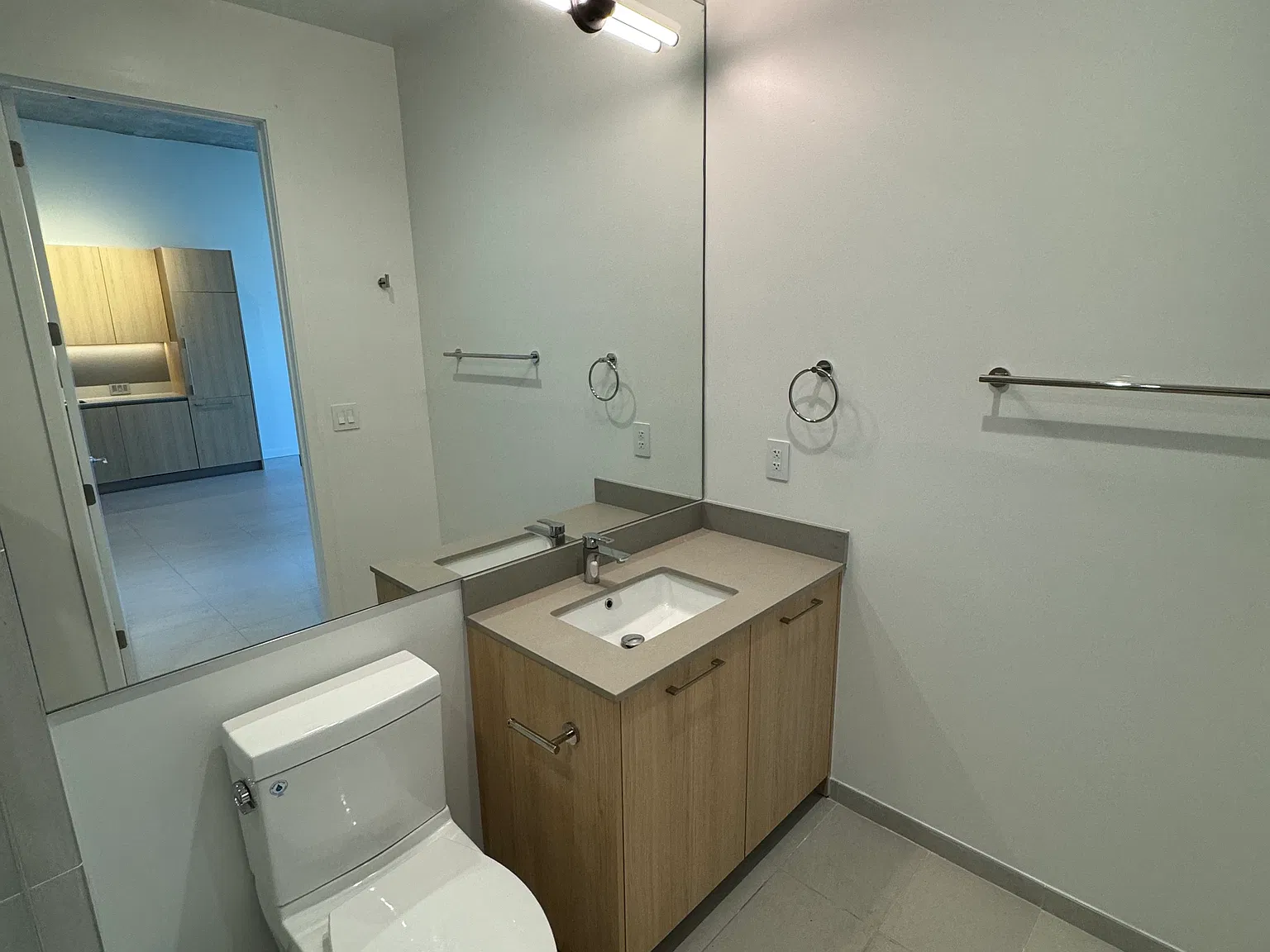 1 bed, 750 sqft, $2,150 — Photo 3