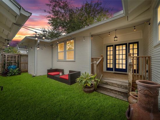 626 Merrill St Houston Tx 77009 Zillow