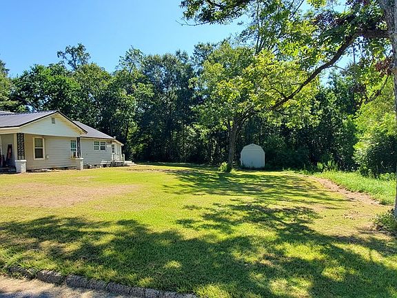 2nd image of 114 Foster St