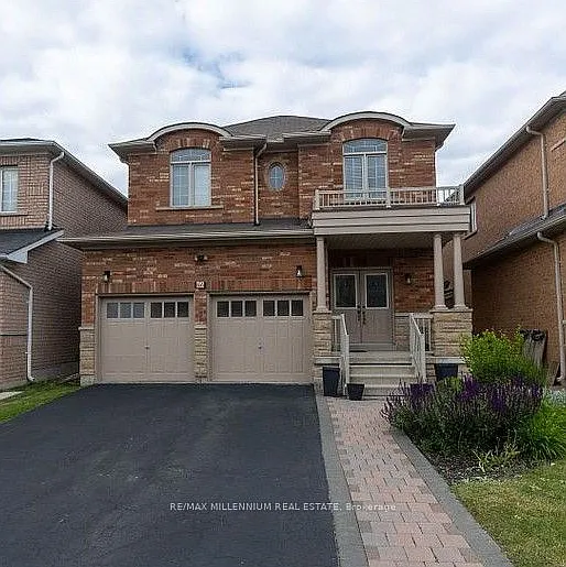 66 Attview Cres