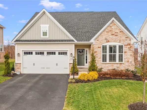 163 High Pointe Dr, Washington, PA 15301