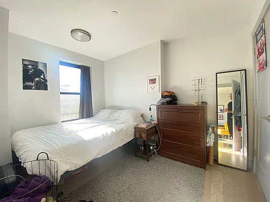 Rented by Dream Space Realty | media 7