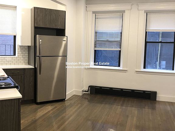 11 Queensberry St. #15 Boston - Fenway Unit Photo 10