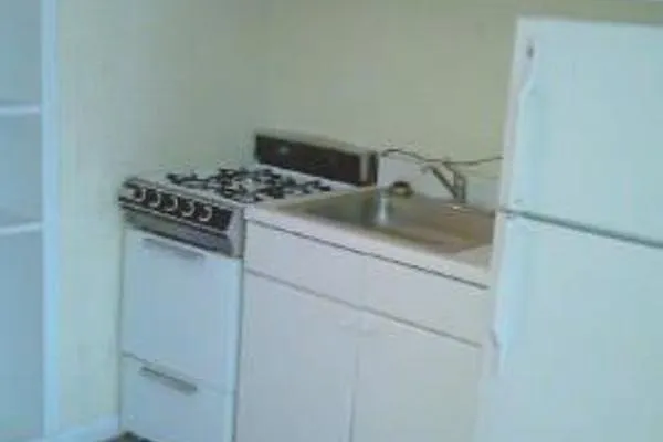 Rented by New York City Apartments | media 18