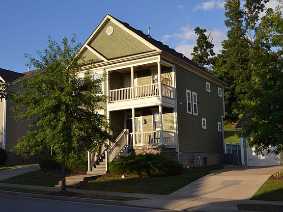 up and downstairs decks!