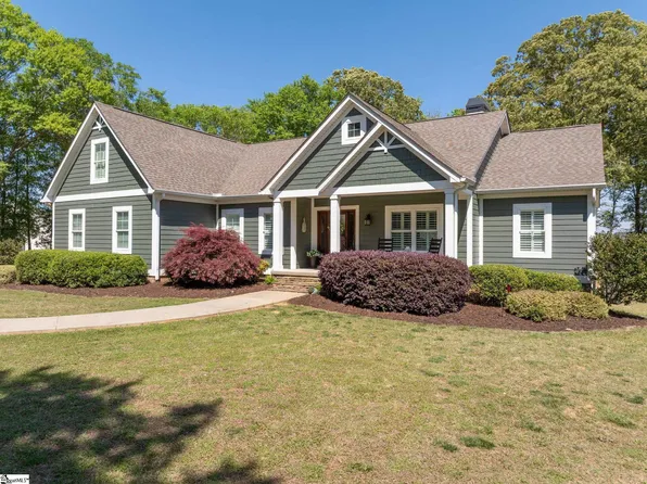 95 Triangle Pine Rd, Fountain Inn, SC 29644
