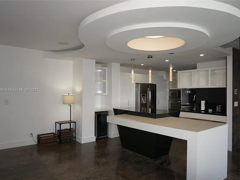 4001 S Ocean Dr #1 — Photo 4