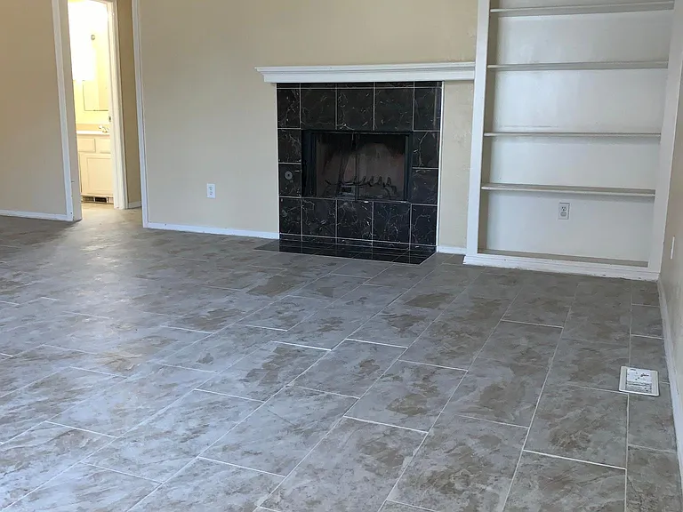8011 NW 120th St — Photo 9