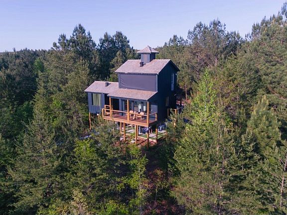 2nd image of 3564 Waters Rd