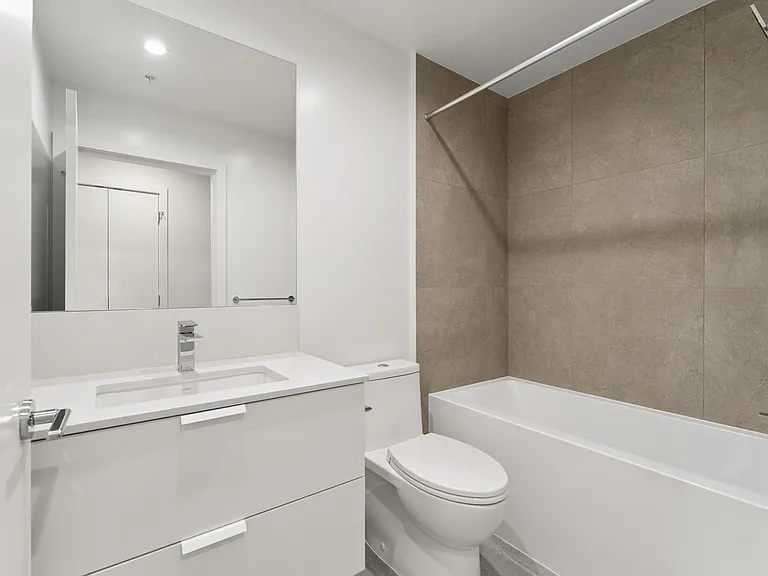 277 W 42nd Ave — Photo 23