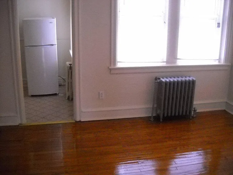 424 S 48th St — Photo 6