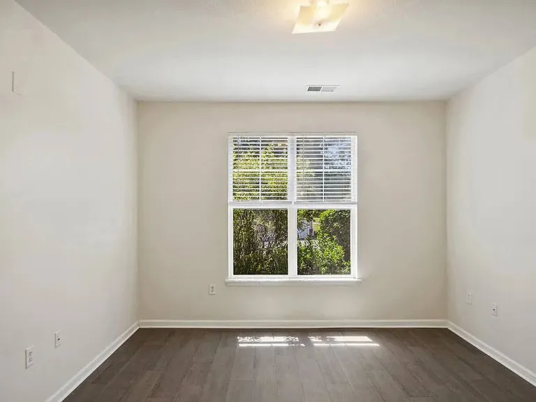 Magnolia Pointe — Photo 10