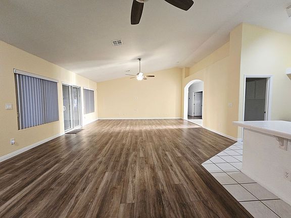 4th image of 816 Argenta Ct