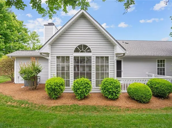 3804 Westridge Farm Ln, Clemmons, NC 27012