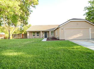 1600 Canyon Creek Dr, Newman, CA 95360