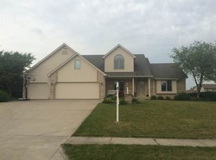 15215 Rolling Oaks Pl, Leo, IN