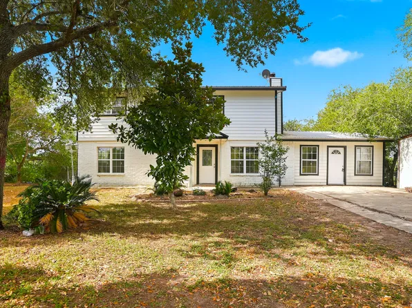 807 NE Frontage Rd.,, Beeville, TX 78102