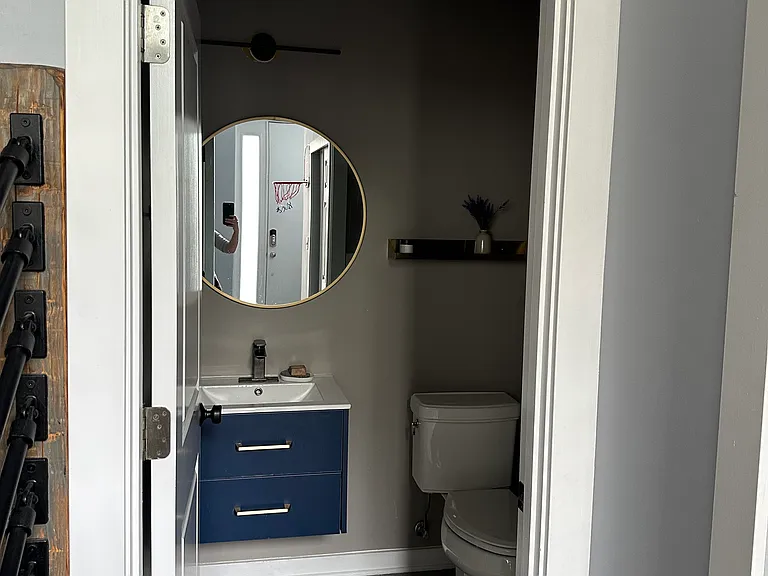 1124 E Prairie Ave — Photo 6
