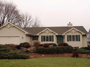 1840 Paddock Pl, Fitchburg, WI 53575