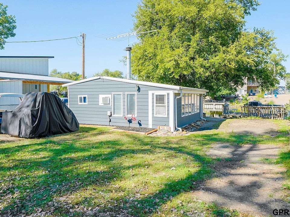 1st image of 9 Old Lodge Rd