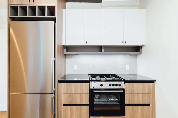 Rented by Nooklyn NYC LLC | media 21