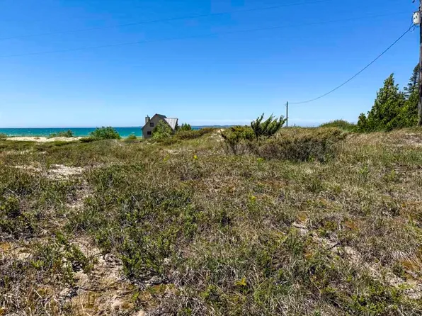LOT 803 Allens Lakeview Rd, Beaver Island, MI 49782